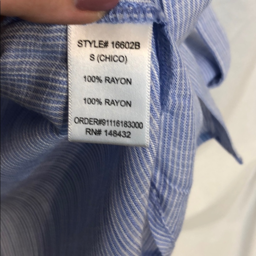 Button down top - Picture 7 of 11